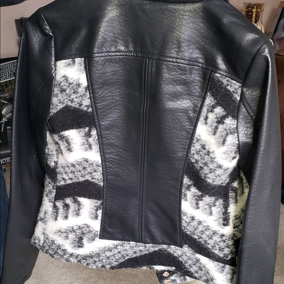 Jacket - Picture 2 of 2